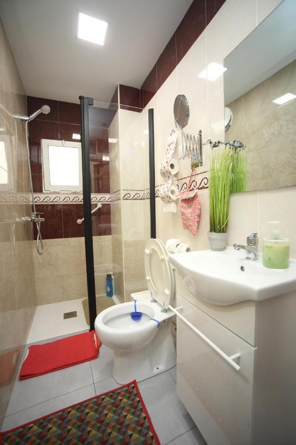 Apartamento La Casa de La Abuela Rosy Málaga Exterior foto